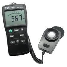 نورسنج (لوکس متر) TES مدل TES-1335